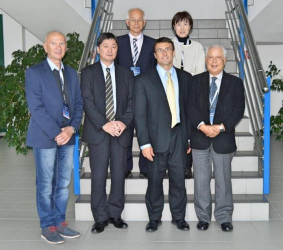 Po úspěchu na mezinárodní konferenci náš závod navštívil emeritní profesor Fujita